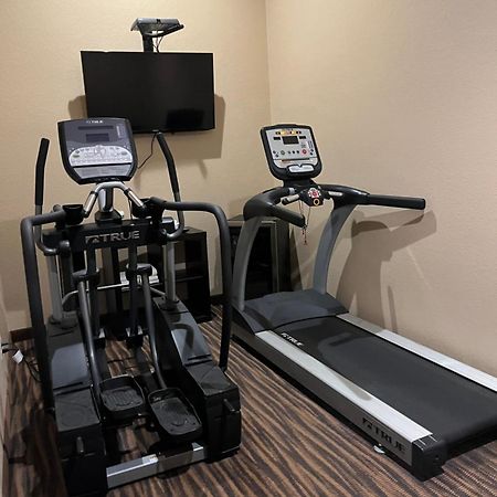 Cobblestone Inn & Suites - Denison | Oak Ridge Luaran gambar