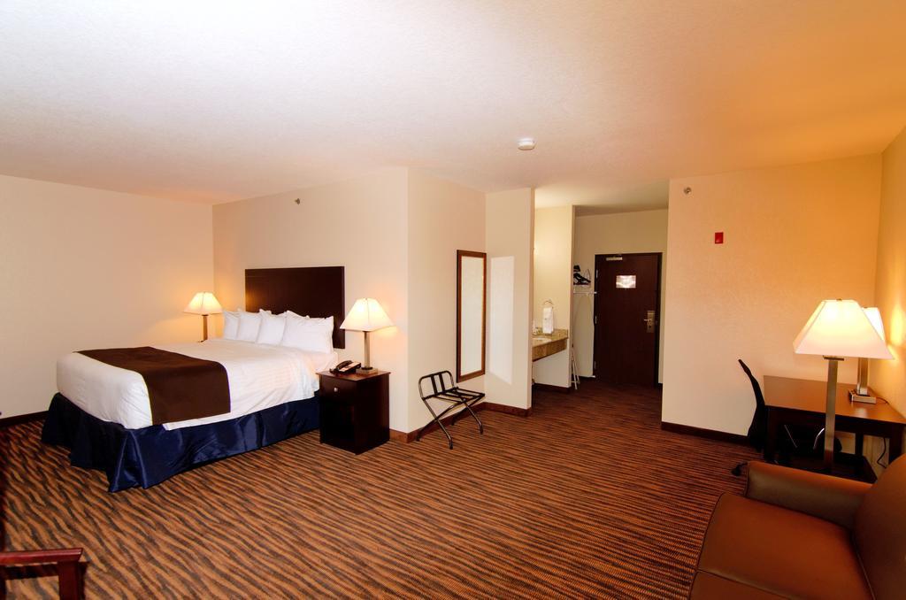 Cobblestone Inn & Suites - Denison | Oak Ridge Bilik gambar
