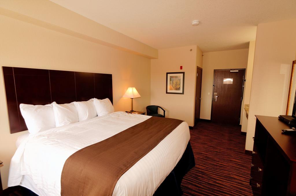 Cobblestone Inn & Suites - Denison | Oak Ridge Luaran gambar
