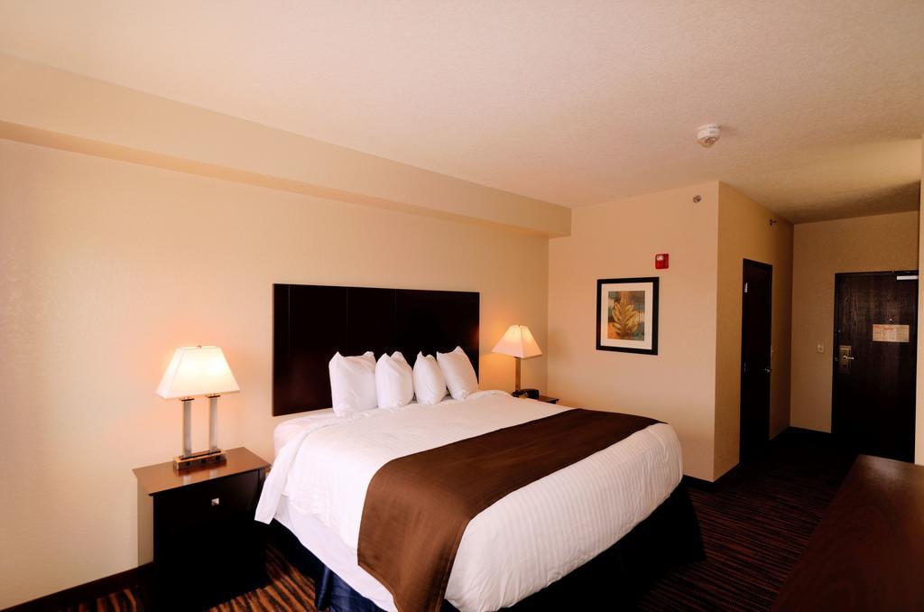 Cobblestone Inn & Suites - Denison | Oak Ridge Bilik gambar